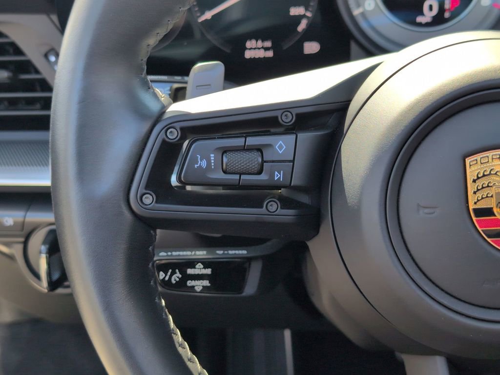 Used 2022 Porsche 911 Turbo image 17