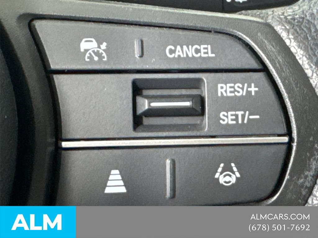 Used 2025 Honda HR-V LX image 28