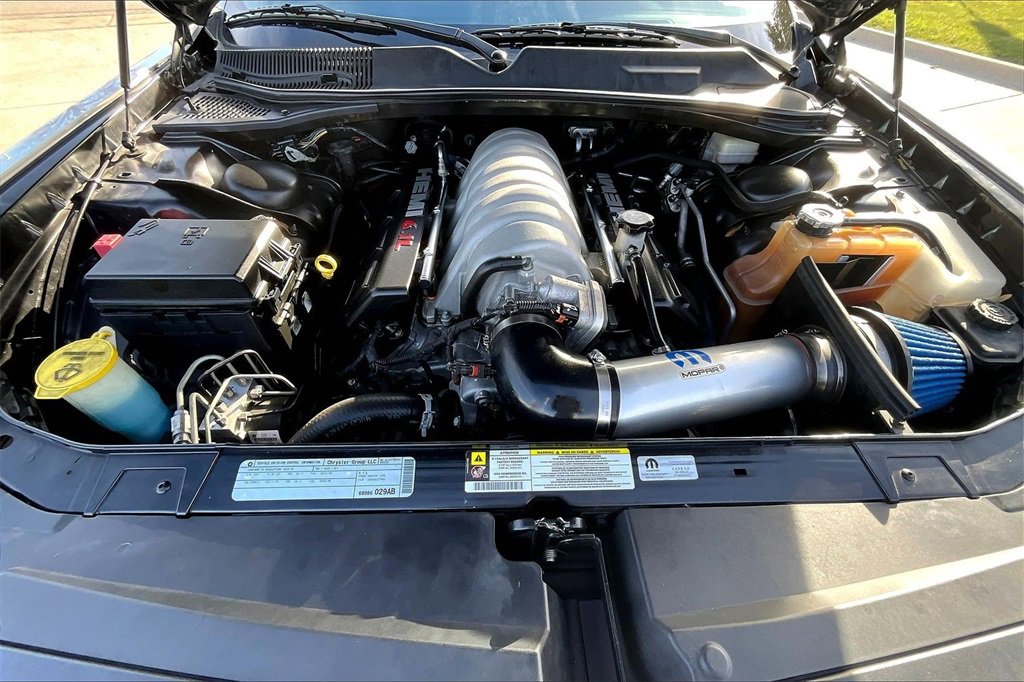 Used 2010 Dodge Challenger SRT8 w/ SRT Option Group II image 13