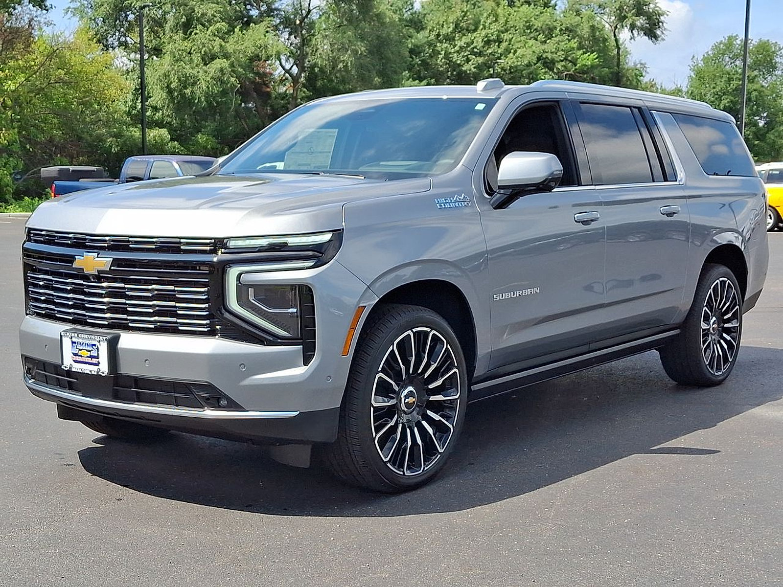 New 2026 Chevrolet Suburban High Country AWD/4WD image 10