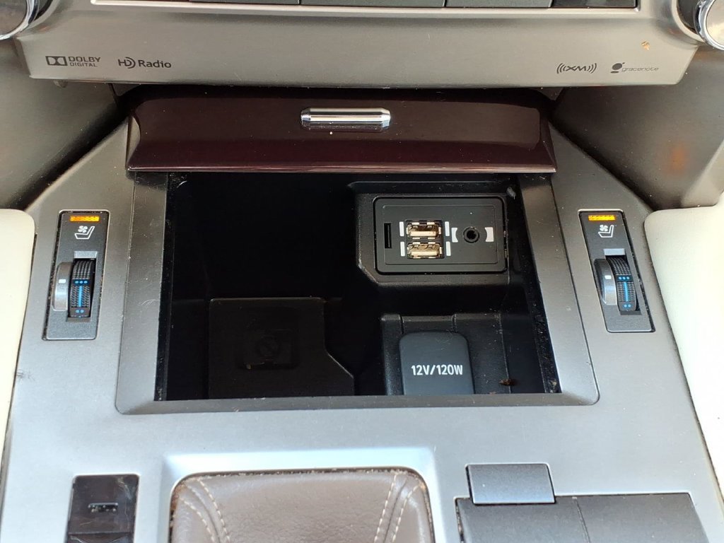 Used 2019 Lexus GX 460 Premium w/ Premium Package AWD/4WD image 18