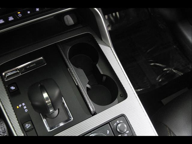 Certified 2024 MAZDA CX-90 Plug-In Hybrid w/ Preferred image 15