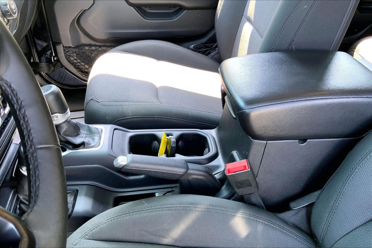 Used 2019 Jeep Wrangler Unlimited Sport AWD/4WD image 20
