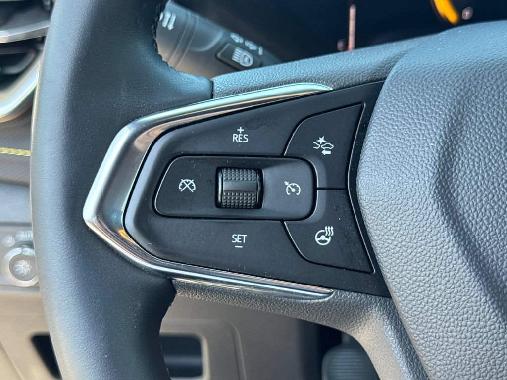 Used 2024 Chevrolet TrailBlazer ACTIV w/ Convenience Package FWD image 25