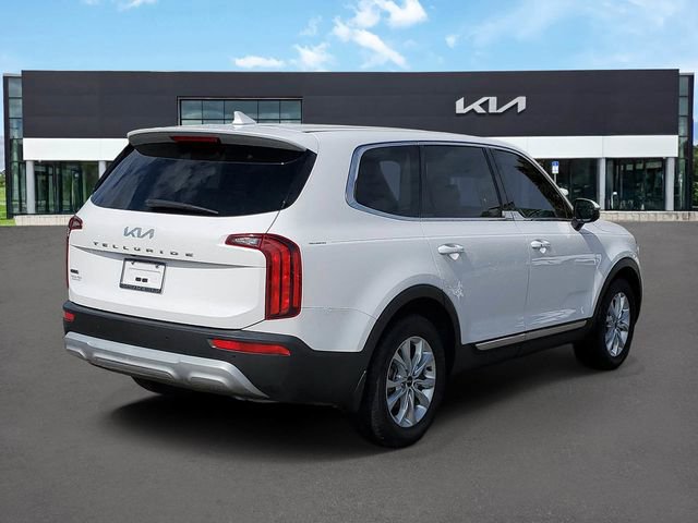 Certified 2022 Kia Telluride LX image 4