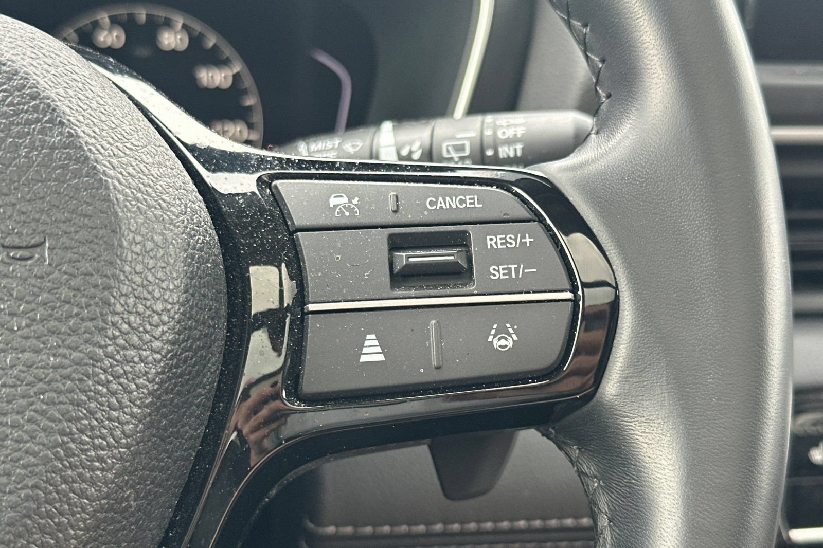 Used 2024 Honda Pilot Touring image 36