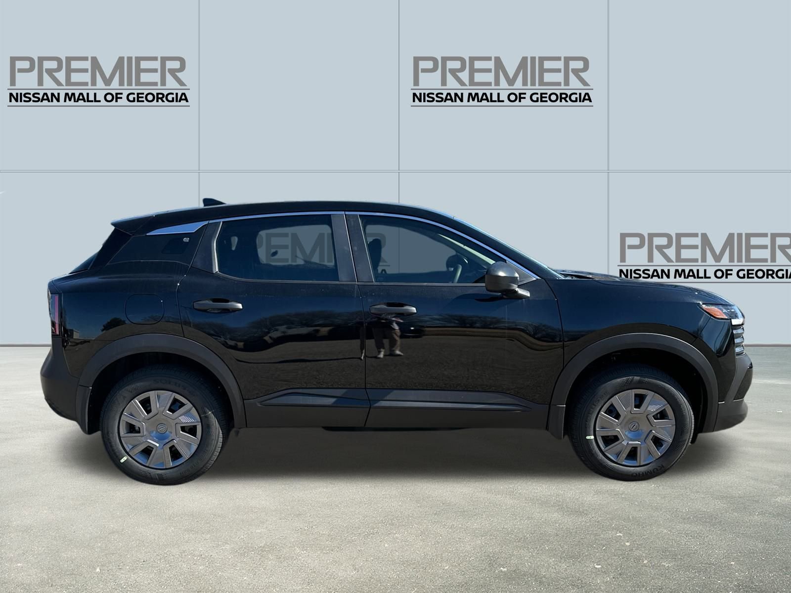 New 2026 Nissan Kicks S FWD image 4