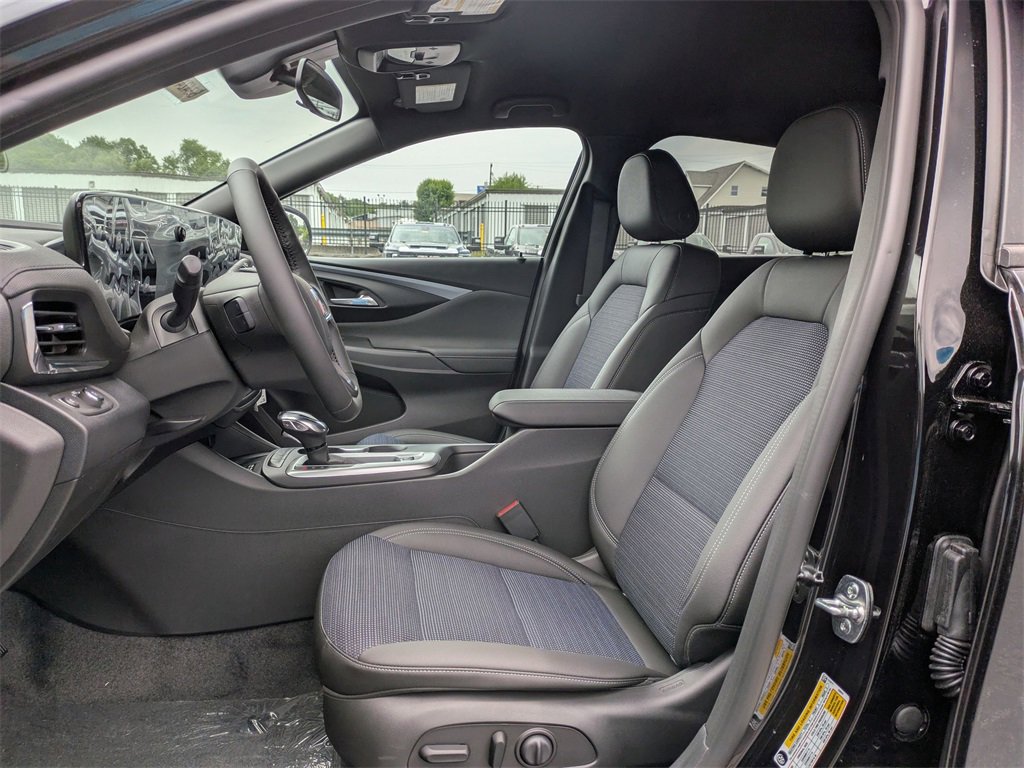 New 2025 Buick Envista Preferred w/ Convenience I Package image 12