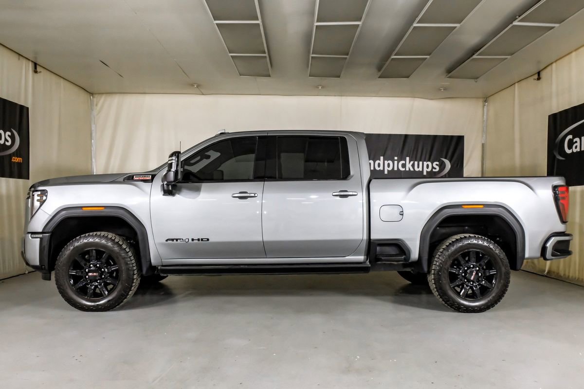 Used 2024 GMC Sierra 2500 AT4 w/ AT4 Premium Plus Package image 11
