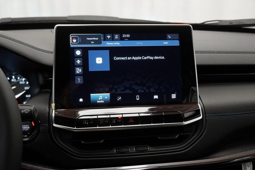 New 2026 Jeep Compass Latitude image 23