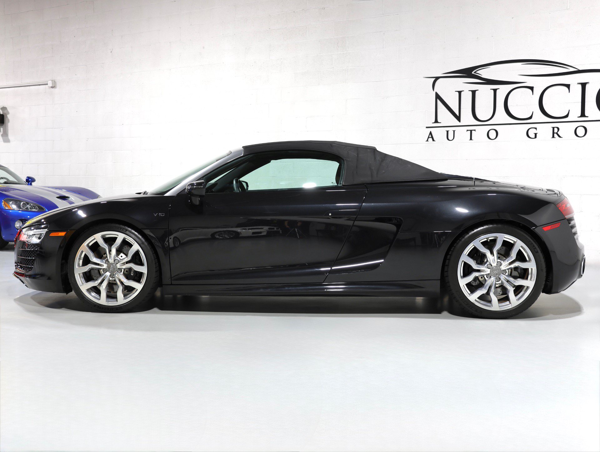 Used 2014 Audi R8 V10 AWD/4WD image 35