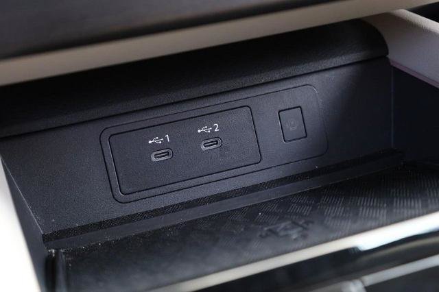 Used 2025 Nissan Murano SL AWD/4WD image 18
