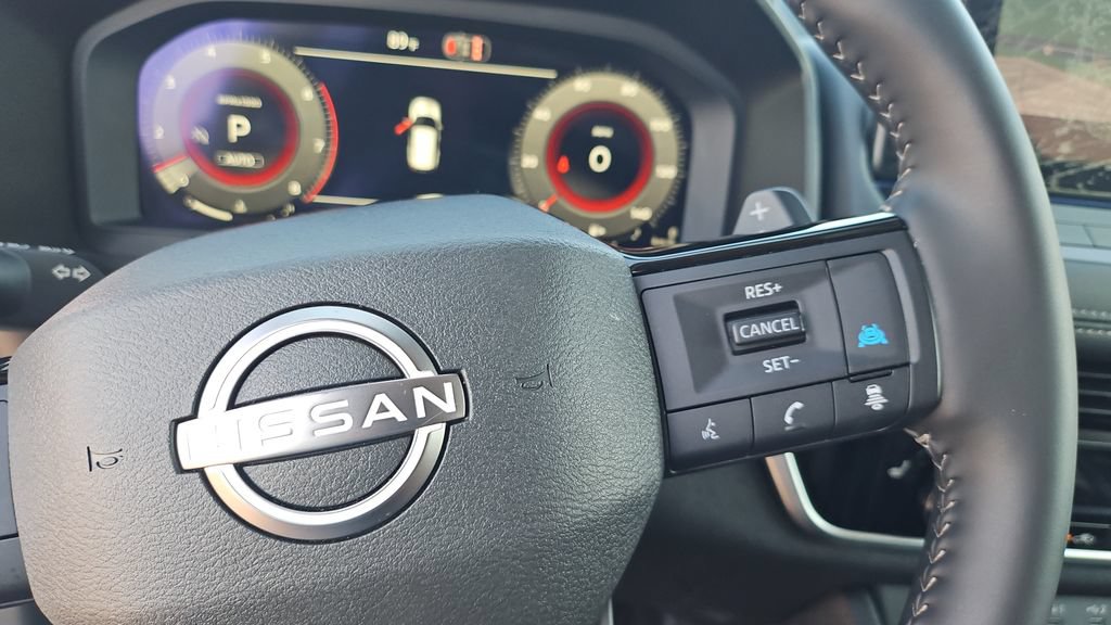 Used 2026 Nissan Rogue SL AWD/4WD image 10