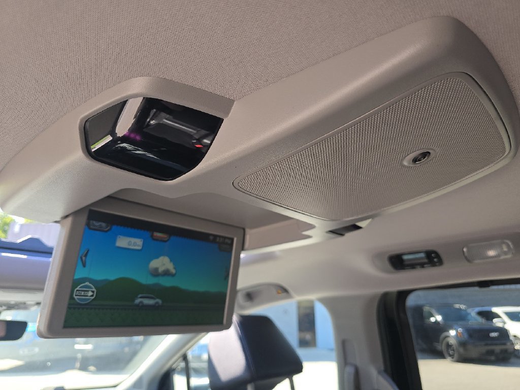 Used 2024 Honda Odyssey Touring image 24