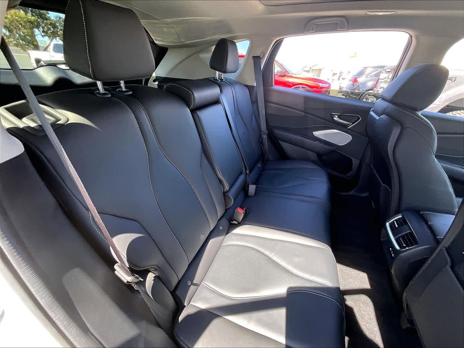 Used 2025 Acura RDX SH-AWD w/ Technology Package image 28