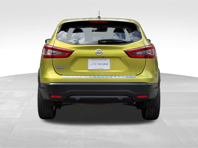Used 2020 Nissan Rogue Sport S image 4