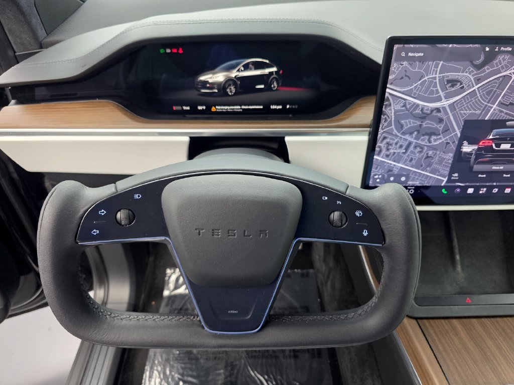 Used 2023 Tesla Model X AWD/4WD image 18