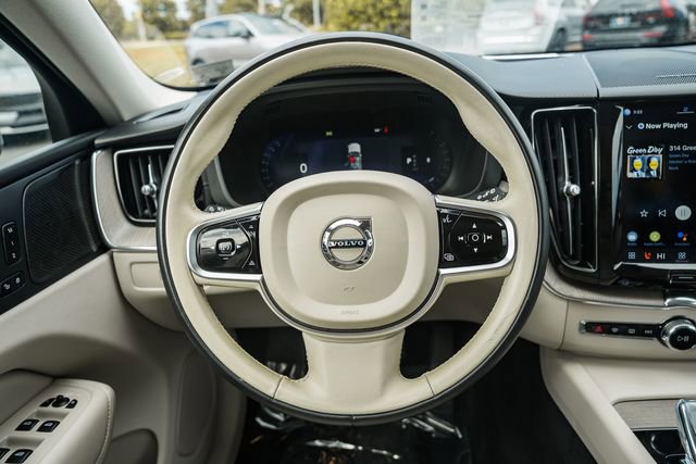Certified 2023 Volvo XC60 B5 Ultimate w/ Climate Package AWD/4WD image 29