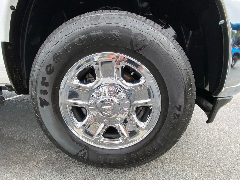 Used 2025 RAM 2500 Tradesman w/ Chrome Appearance Group AWD/4WD image 28