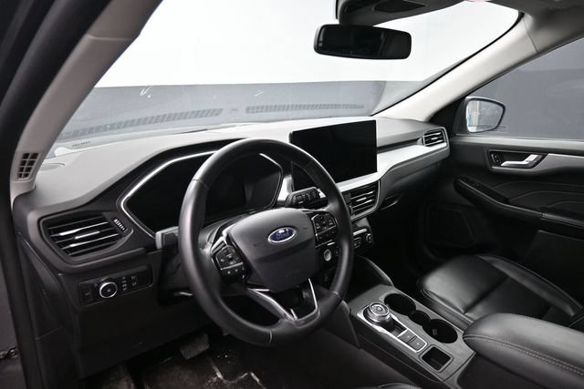 Used 2024 Ford Escape Platinum AWD/4WD image 15