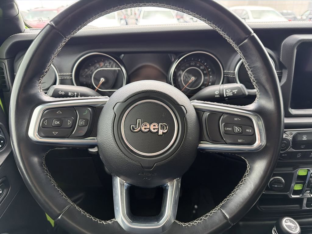 Used 2021 Jeep Gladiator Overland w/ Popular Equipment Package AWD/4WD image 11