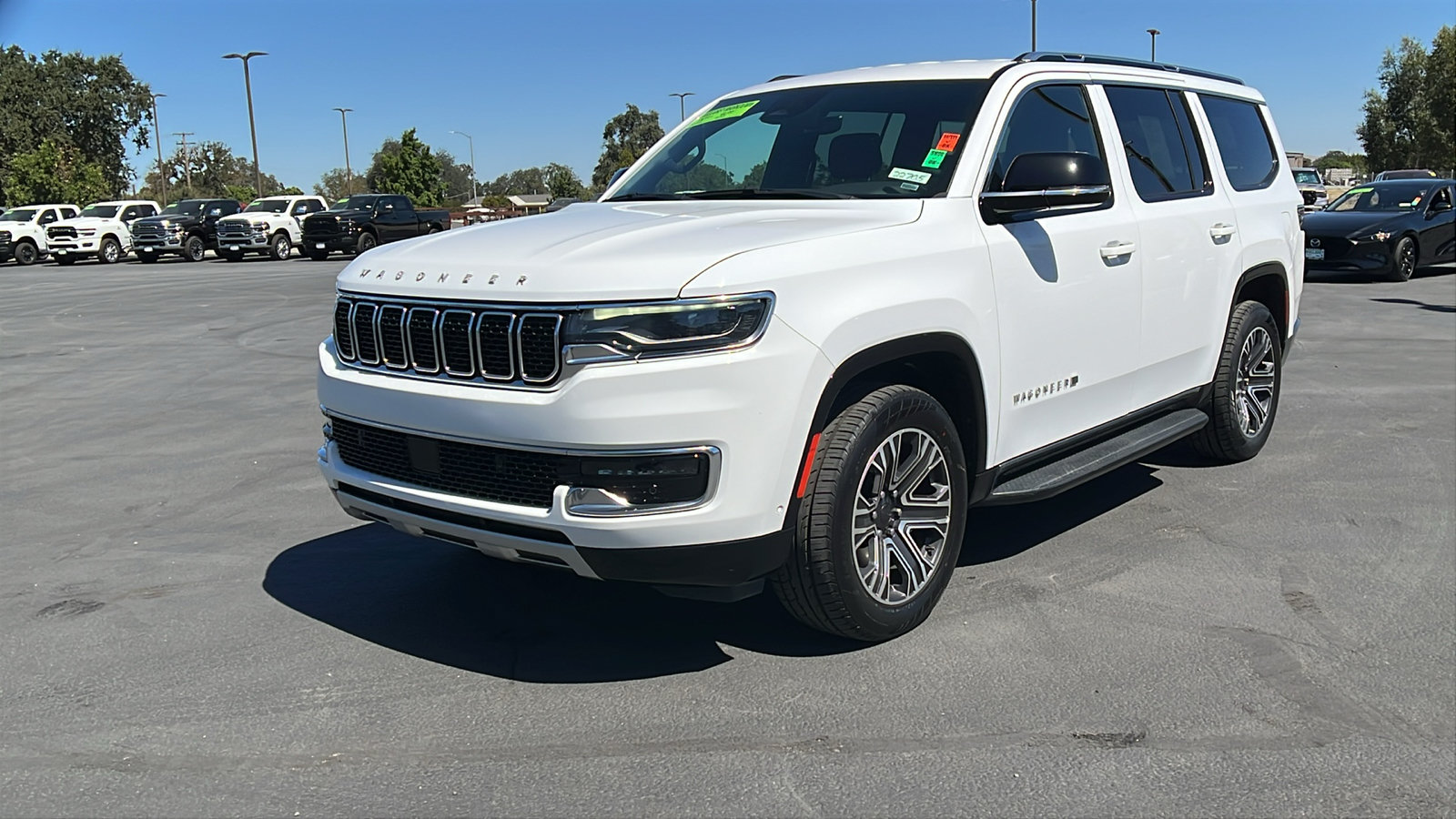 Used 2024 Jeep Wagoneer Series II AWD/4WD image 7