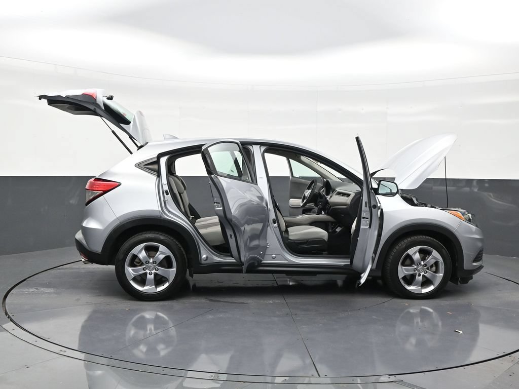Used 2019 Honda HR-V LX image 30