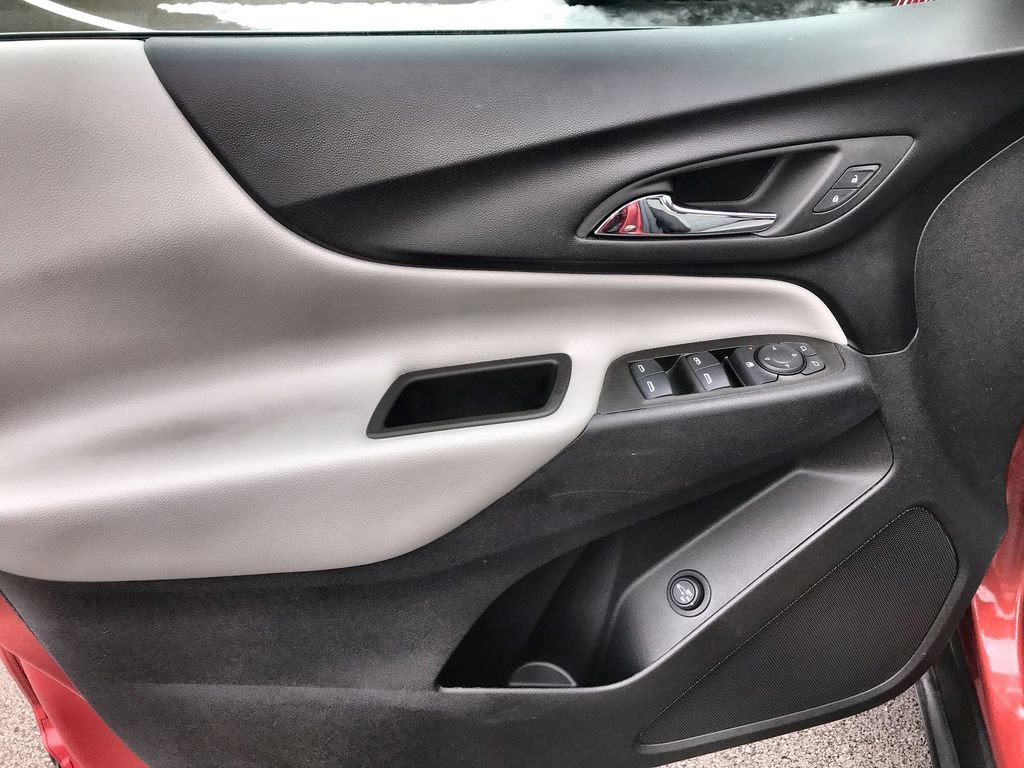 Used 2024 Chevrolet Equinox LT image 13