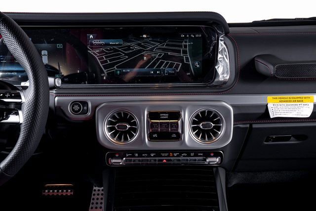 Used 2025 Mercedes-Benz G 63 AMG 4MATIC image 33