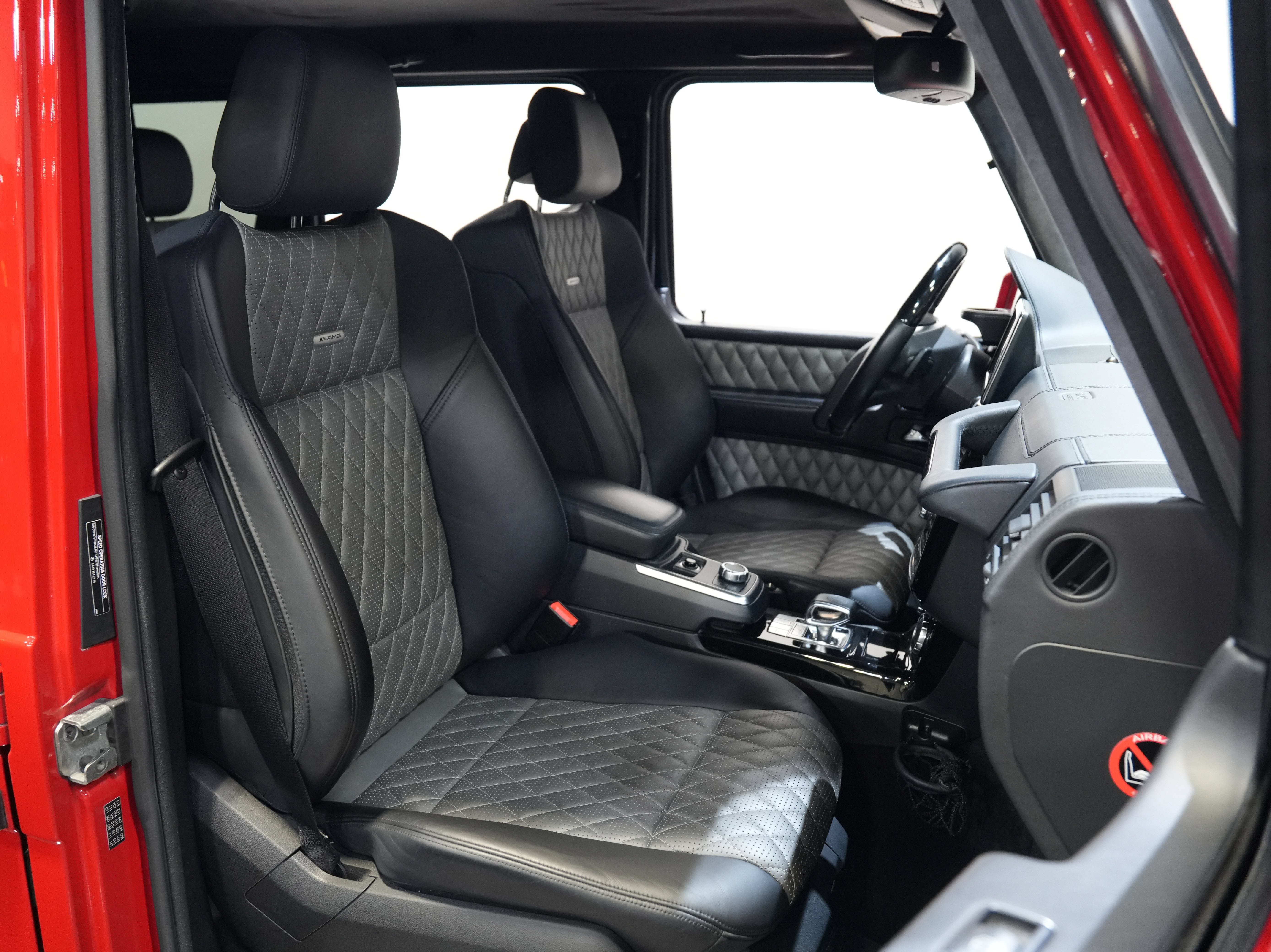 Used 2013 Mercedes-Benz G 63 AMG 4MATIC image 31