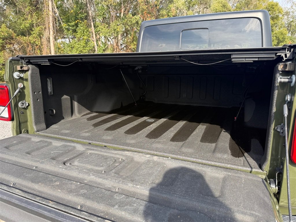 Used 2022 Jeep Gladiator Sport image 29