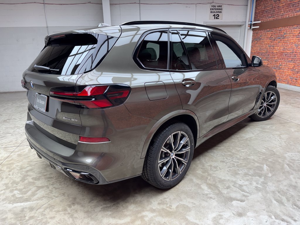 Certified 2026 BMW X5 xDrive40i AWD/4WD image 6