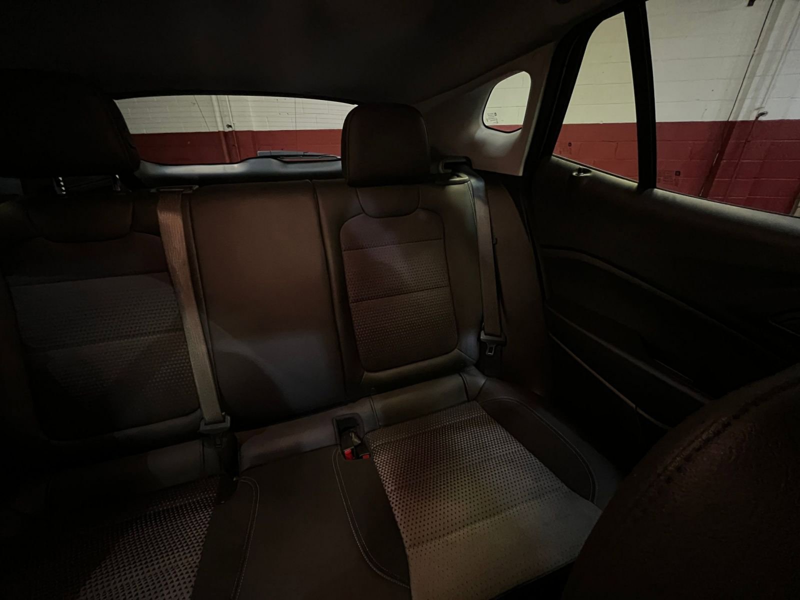 Used 2025 Chevrolet Trax LT image 36