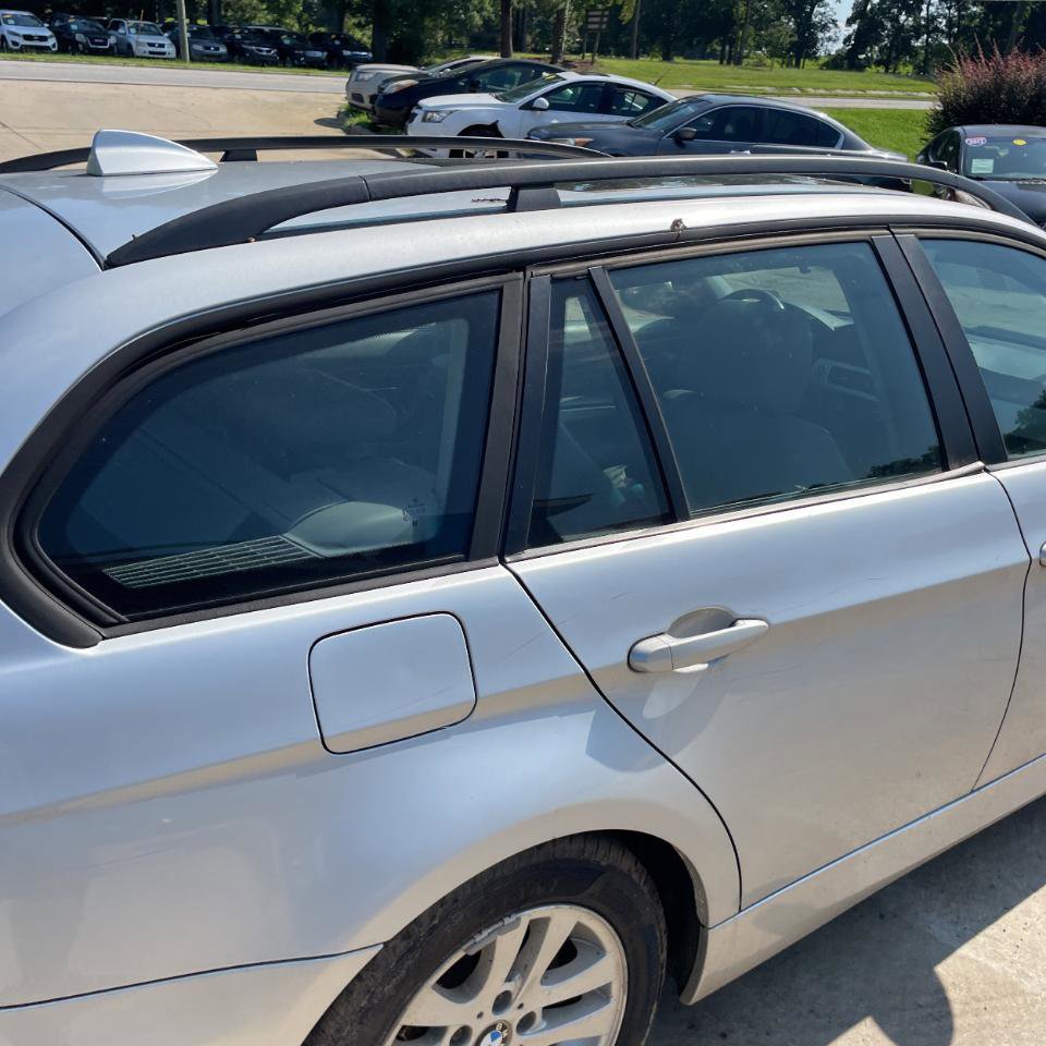 Used 2007 BMW 328xi Wagon AWD/4WD image 11