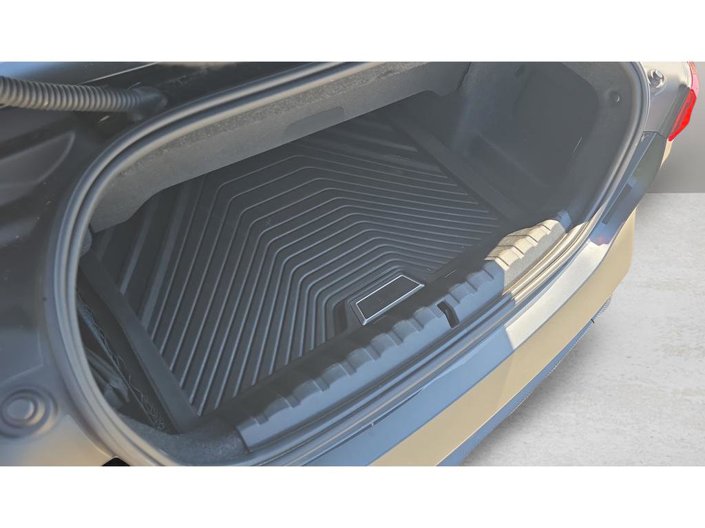 Used 2024 BMW M4 xDrive Competition image 9