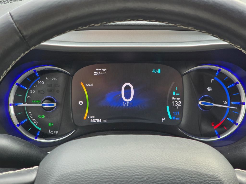 Used 2020 Chrysler Pacifica Touring w/ S Appearance Package image 31