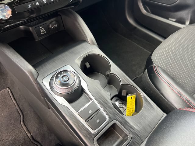 Certified 2025 Ford Escape ST-Line w/ Tech Pack #1 AWD/4WD image 21