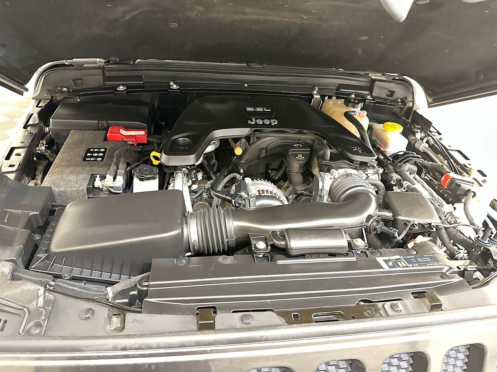 Used 2019 Jeep Wrangler Unlimited Sport S image 35