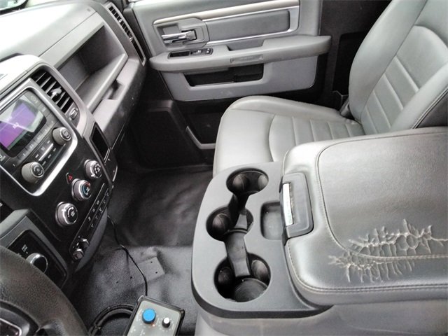 Used 2017 RAM 5500 Tradesman w/ Power & Remote Entry Group image 14