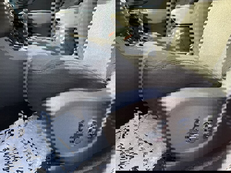 Used 2014 Jeep Cherokee Latitude w/ Comfort/Convenience Group image 23