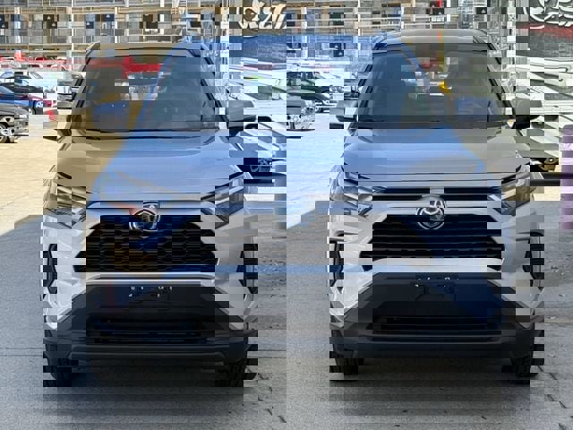 Used 2023 Toyota RAV4 XLE image 7