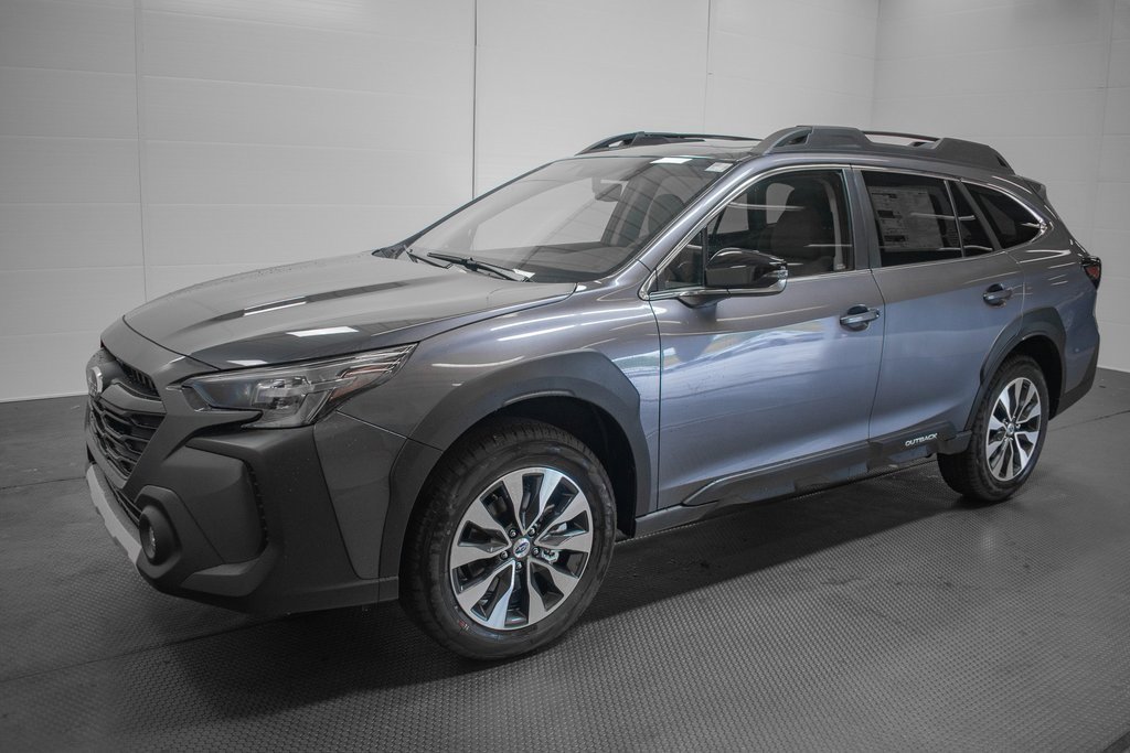 New 2025 Subaru Outback Limited image 3