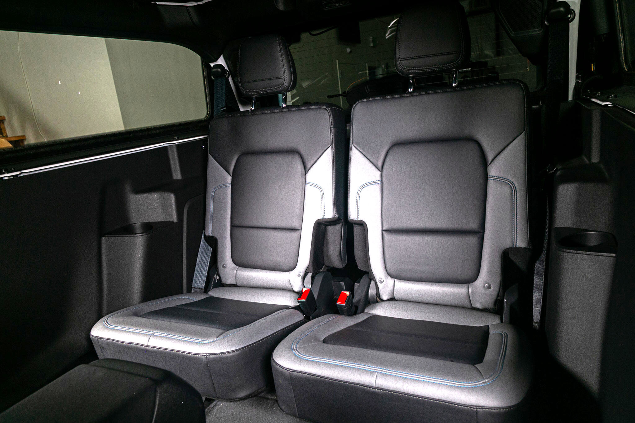 Used 2022 Ford Bronco Black Diamond image 10