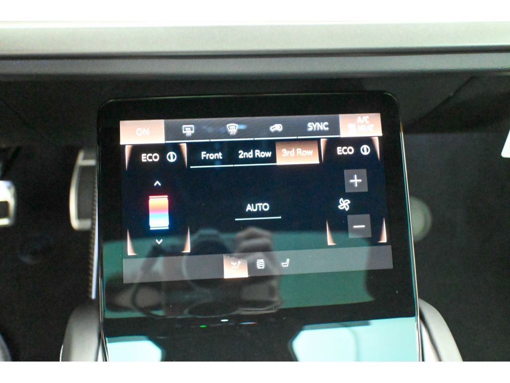 New 2026 Cadillac Vistiq Sport AWD/4WD image 29
