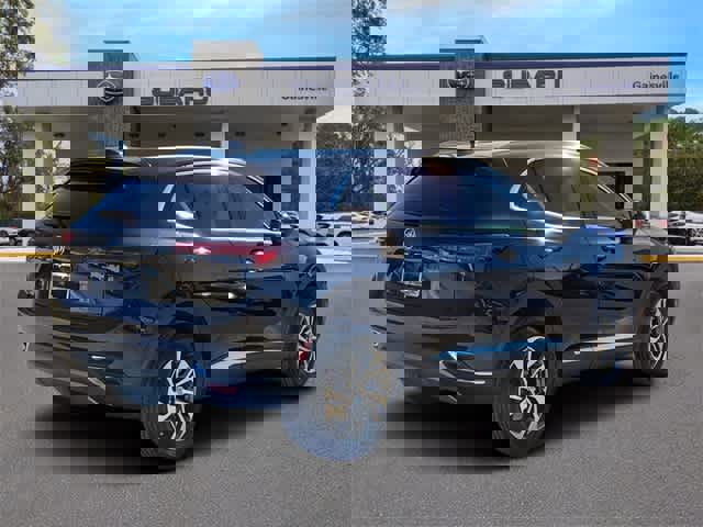 Used 2023 Buick Envision Essence image 6