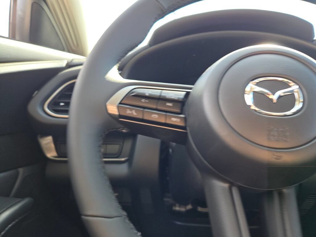 New 2026 MAZDA CX-30 AWD 2.5 S w/ Select Sport Pkg image 26