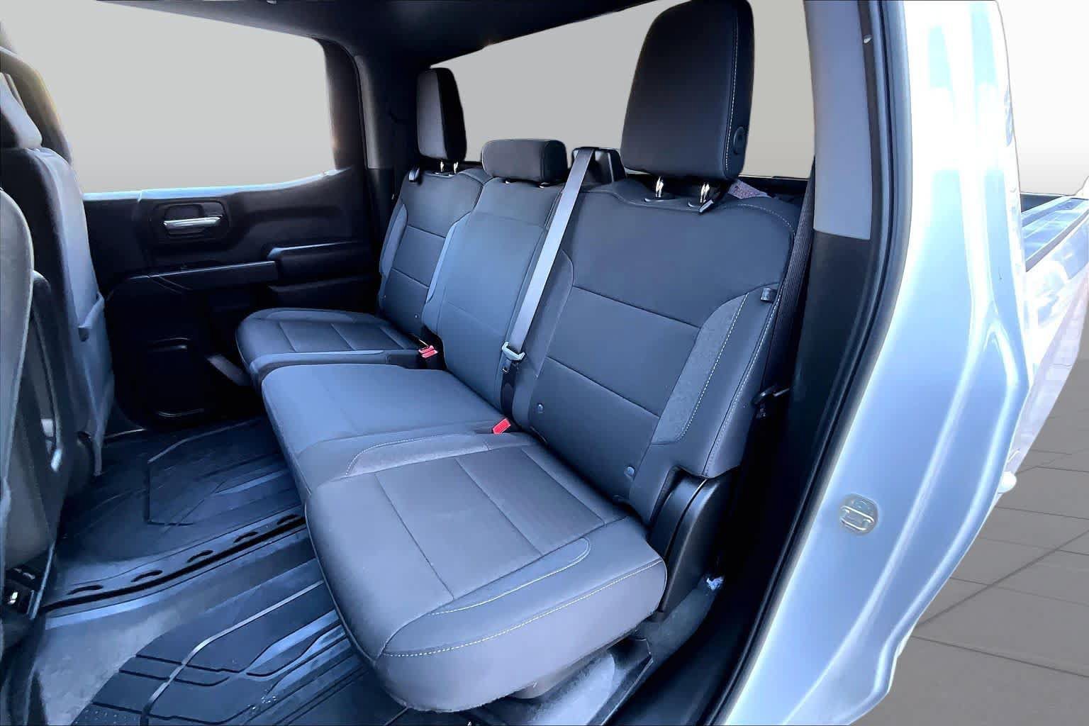 Used 2024 Chevrolet Silverado 1500 Custom w/ LPO, Dark Essentials Package AWD/4WD image 20
