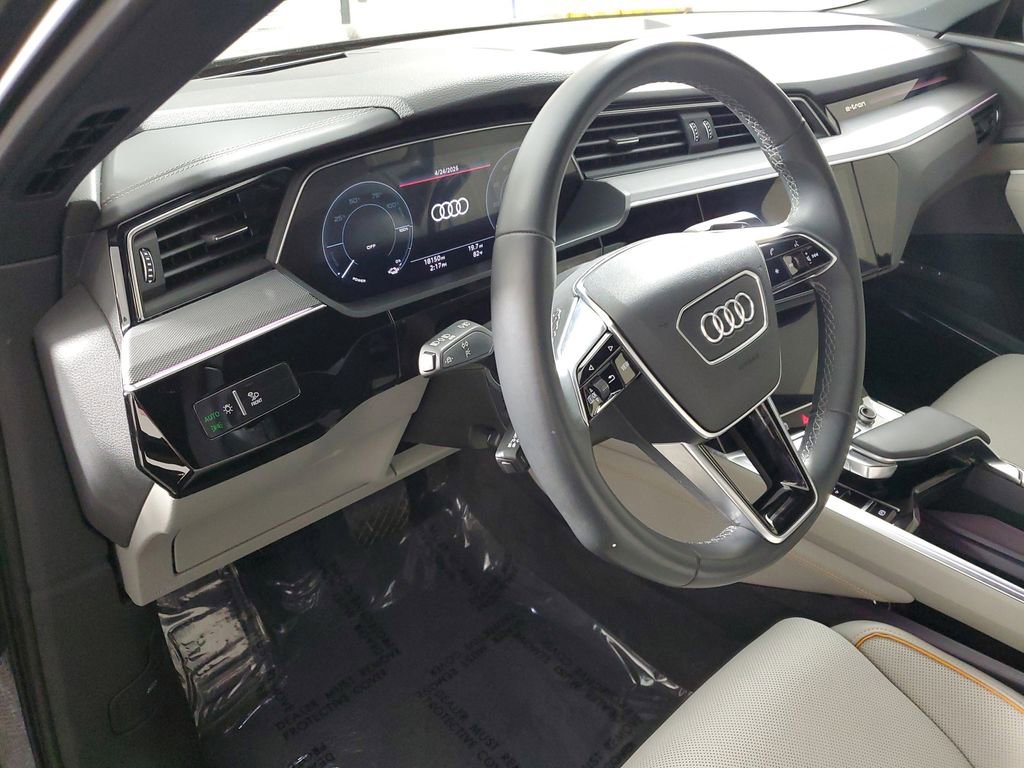 Certified 2024 Audi Q8 e-tron Prestige w/ Prestige Package AWD/4WD image 24