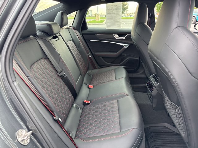 Used 2025 Audi S6 Premium Plus AWD/4WD image 15