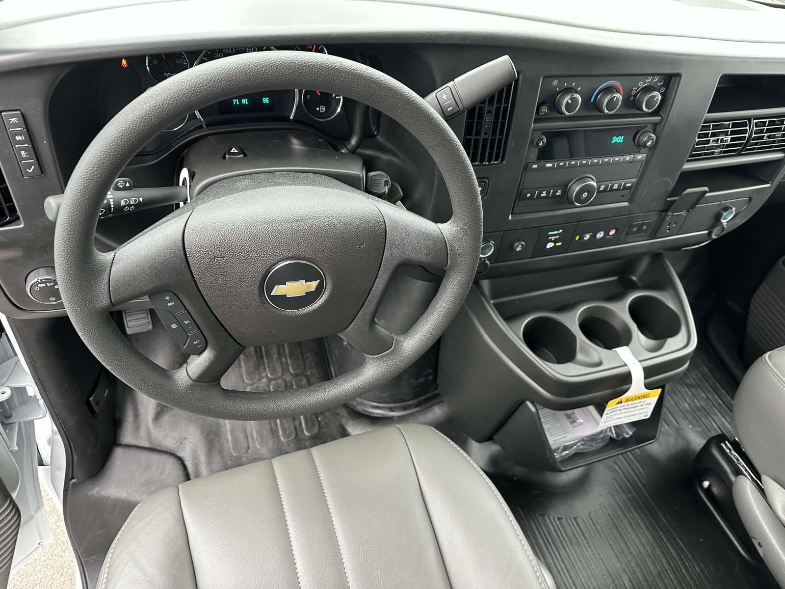 New 2025 Chevrolet Express 3500 w/ Driver Convenience Package image 8